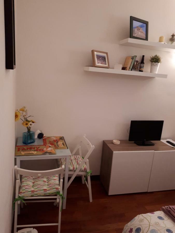 Apartamento Marina Roma Exterior foto